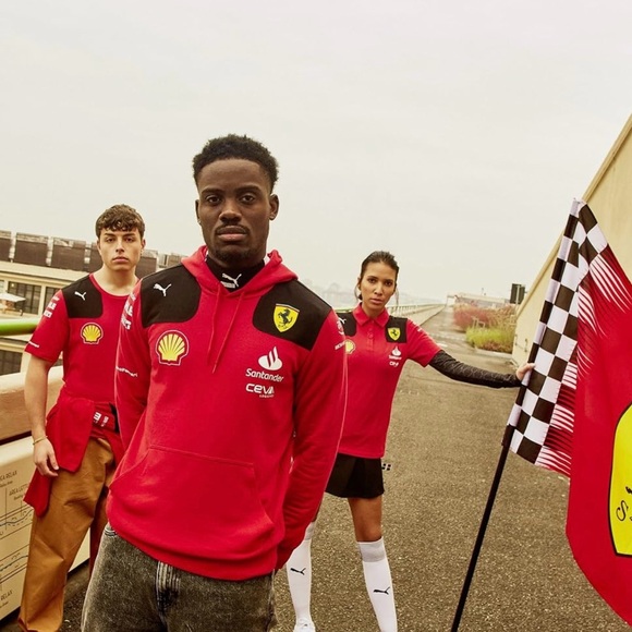 Scuderia Ferrari Official Merchandise PUMAUnisex Team Hoodie BRAND NEW WITH TAGS - Picture 7 of 7